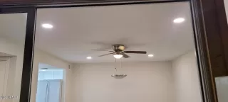 Photo #2: 6455798 Listing