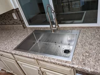 Photo #5: 6455958 Listing 