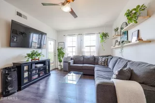 Photo #6: 6456041 Listing