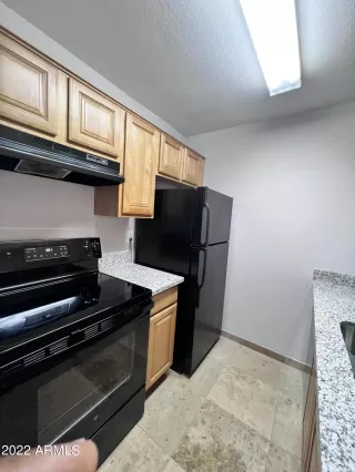 Photo #4: 6456046 Listing