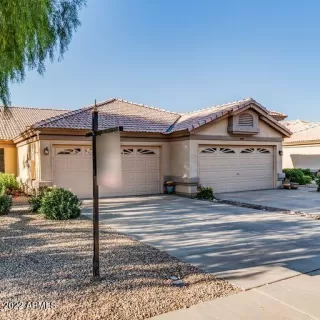 Photo #3: 6456144 Listing