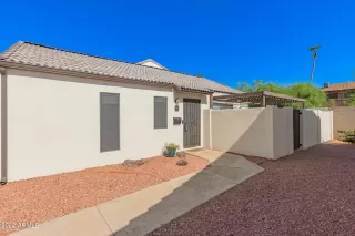 Photo #5: 6456183 Listing