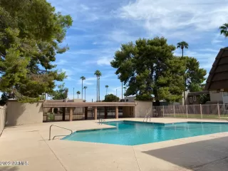 Photo #3: 6456278 Listing