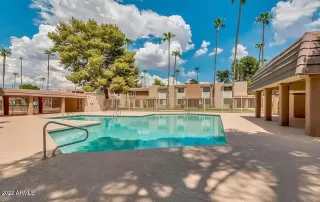 Photo #4: 6456278 Listing