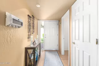 Photo #2: 6456306 Listing