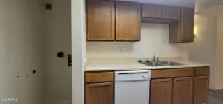 Photo #3: 6456342 Listing