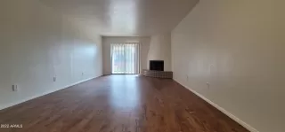 Photo #4: 6456346 Listing