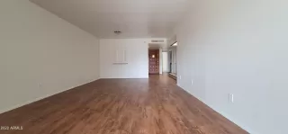 Photo #5: 6456346 Listing