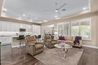 Photo #2: 6456349 Listing 