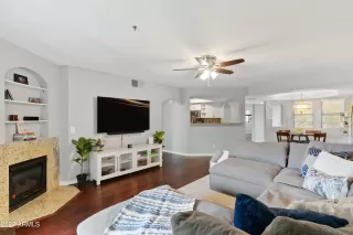 Photo #2: 6456745 Listing