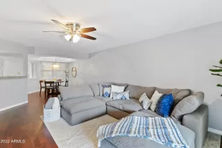 Photo #3: 6456745 Listing