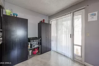 Photo #4: 6456777 Listing