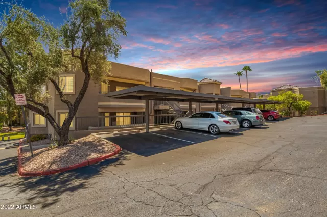 MLS: 6456932 Condo For Sale