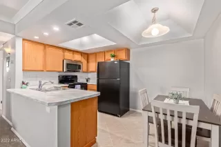 Photo #4: 6456932 Listing 