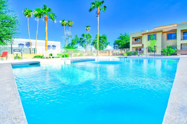 MLS: 6457006 Condo For Sale