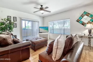 Photo #1: 6457006 Listing 