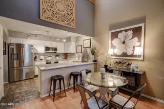 Photo #2: 6457034 Listing