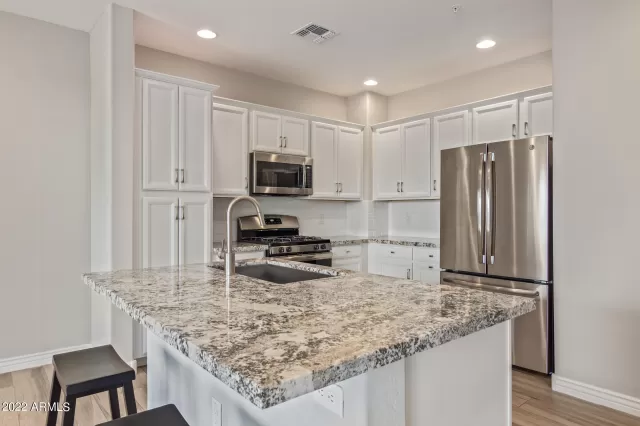 MLS: 6457352 Condo For Sale