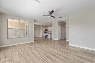 Photo #4: 6457352 Listing