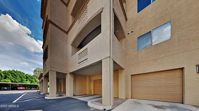 MLS: 6457367 Condo For Sale