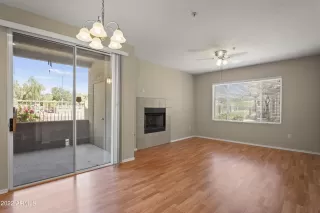 Photo #6: 6457404 Listing