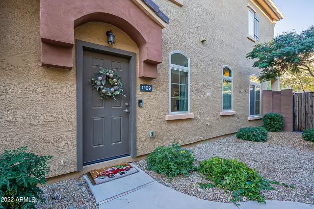 MLS: 6457429 Condo For Sale