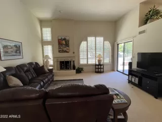 Photo #6: 6457542 Listing