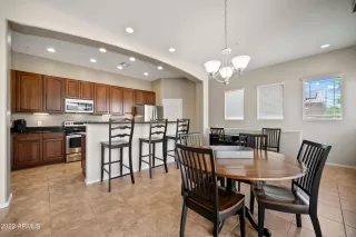 Photo #6: 6457610 Listing