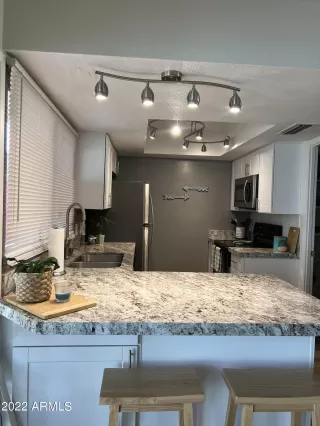 Photo #2: 6457617 Listing 