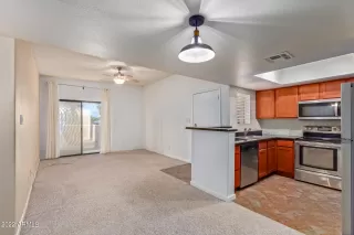 Photo #2: 6457641 Listing 