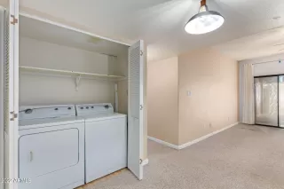 Photo #6: 6457641 Listing 