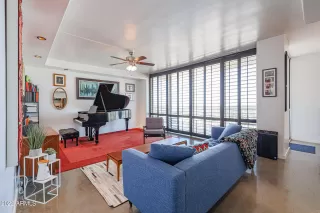 Photo #3: 6457821 Listing