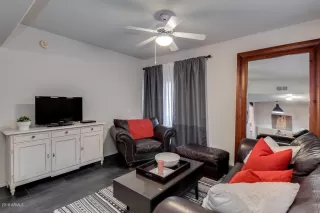 Photo #2: 6457874 Listing