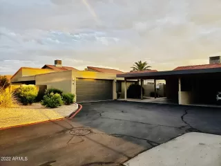 Photo #4: 6458104 Listing