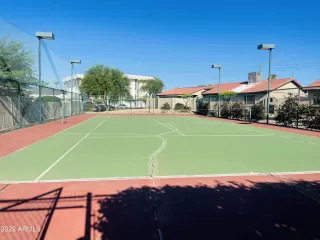 Photo #5: 6458104 Listing