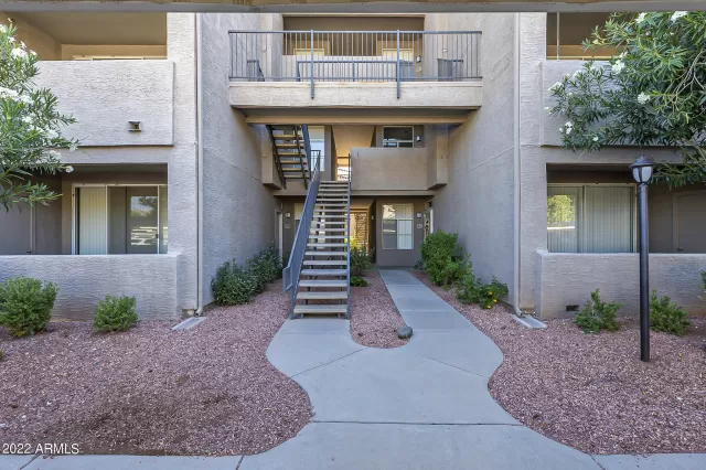 MLS: 6458167 Condo For Sale