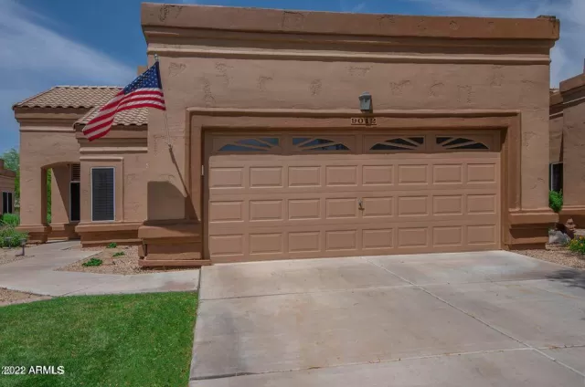 MLS: 6458230 Condo For Sale