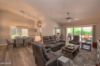 Photo #1: 6458230 Listing 