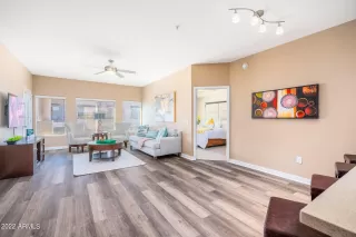 Photo #5: 6458328 Listing 