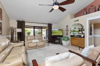 Photo #5: 6458578 Listing