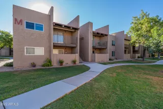 Photo #6: 6458637 Listing