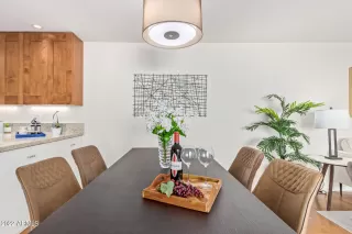 Photo #6: 6458673 Listing