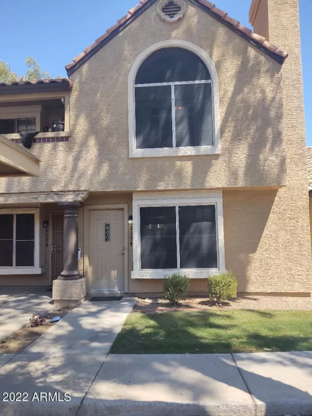 MLS: 6458690 Condo For Sale