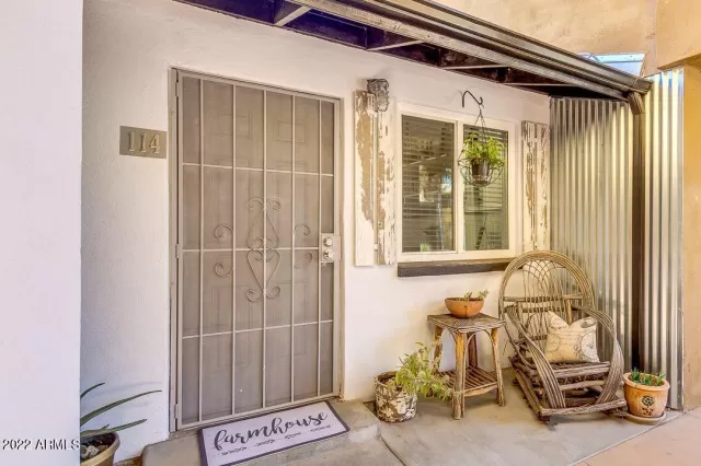 MLS: 6458739 Condo For Sale