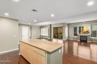 Photo #5: 6458744 Listing 