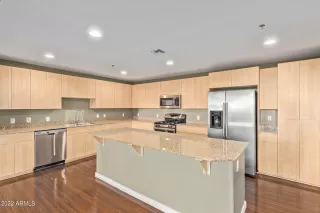 Photo #6: 6458744 Listing 