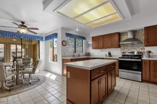 Photo #1: 6458859 Listing