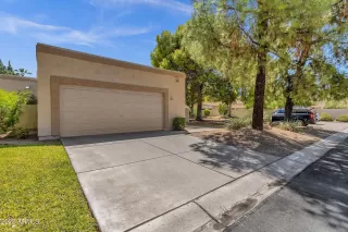 Photo #5: 6458859 Listing