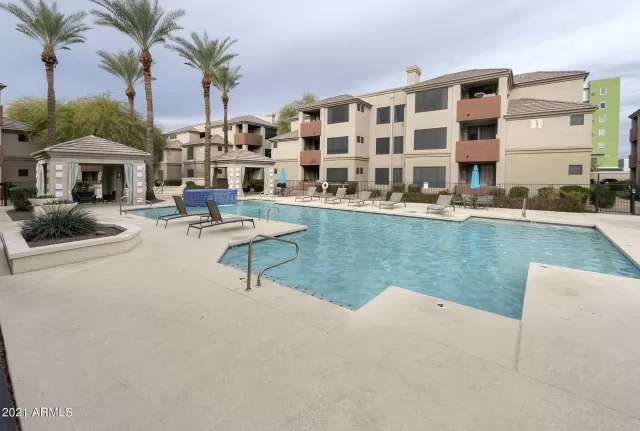 MLS: 6458866 Condo For Sale