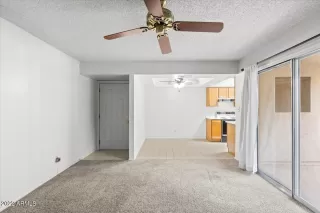 Photo #3: 6458942 Listing 